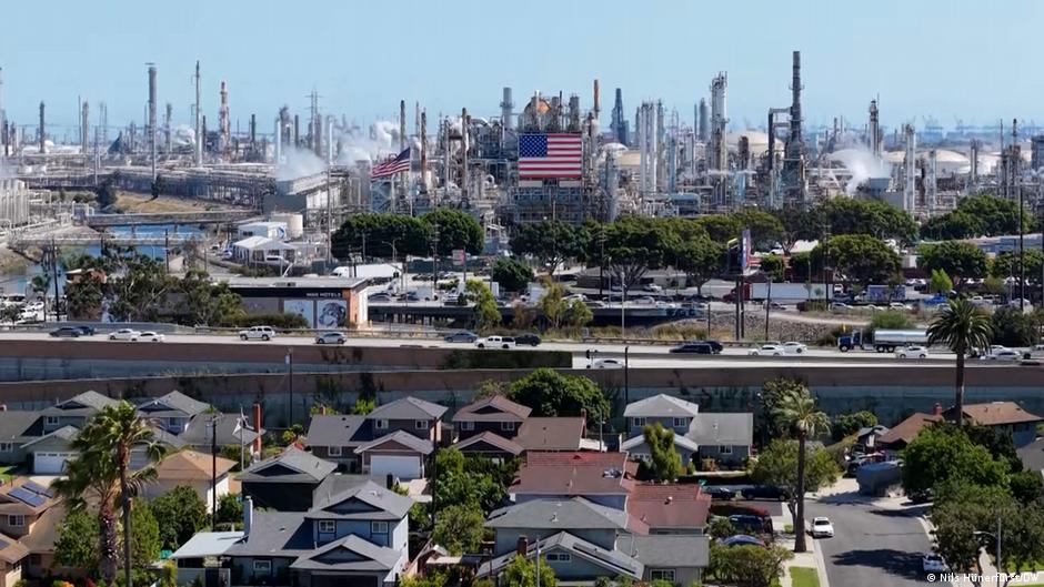Living in the shadow of LA's hidden oil wells