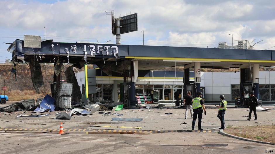 У Києві другий приліт по АЗС за ранок, кількість постраждалих зростає