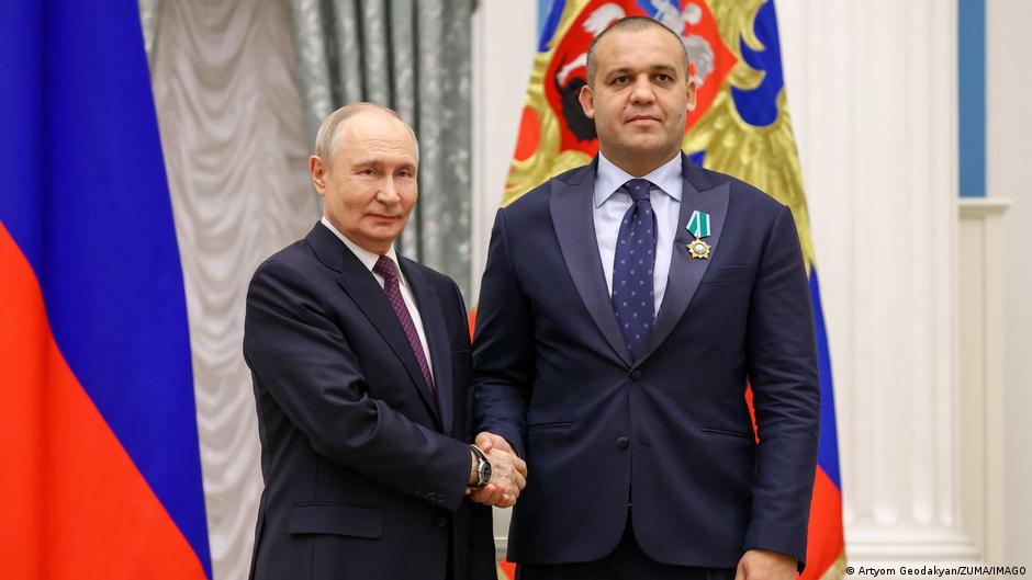 Близкий к Путину олигарх Кремлёв оплатил часть роскошной свадьбы сына Трампа
