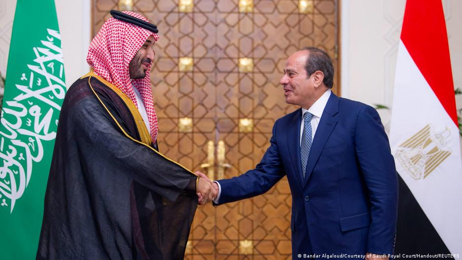 في مواجهة الحوثيين.. برلمان مصر يوافق على تقديم دعم عسكري للسعودية