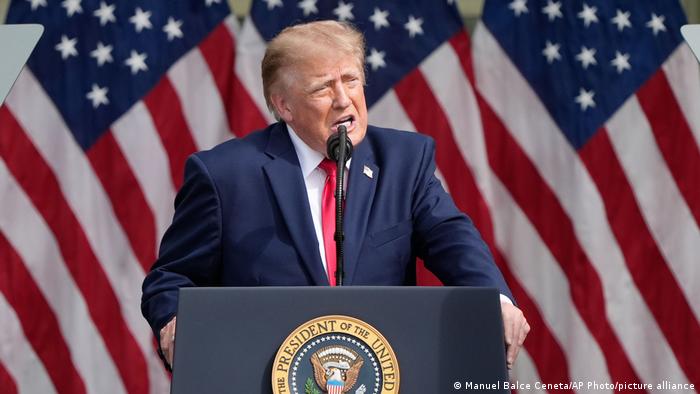 Trump diz acompanhar 'muito de perto' eleição presidencial no Brasil