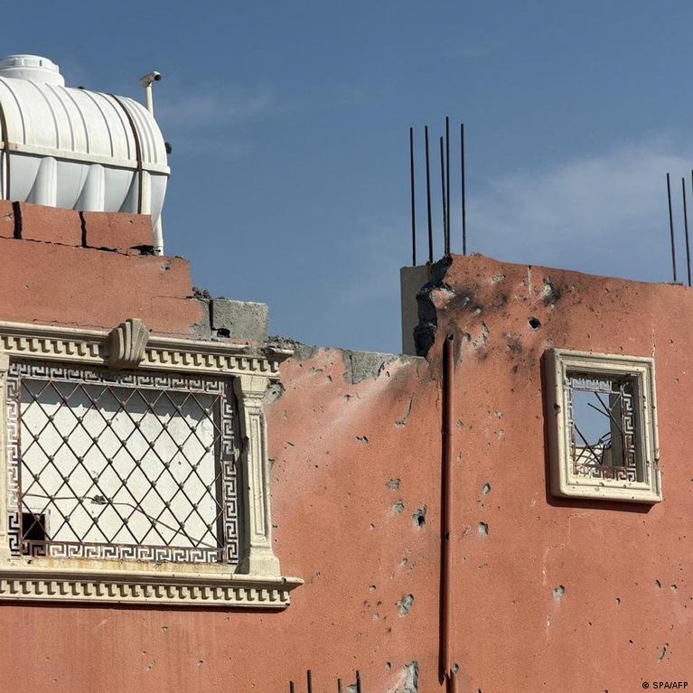 Saudi Arabia and Houthis exchange blows as conflict escalates; Houthis announce maritime blockade on Saudi Arabia after first reported death in Mecca