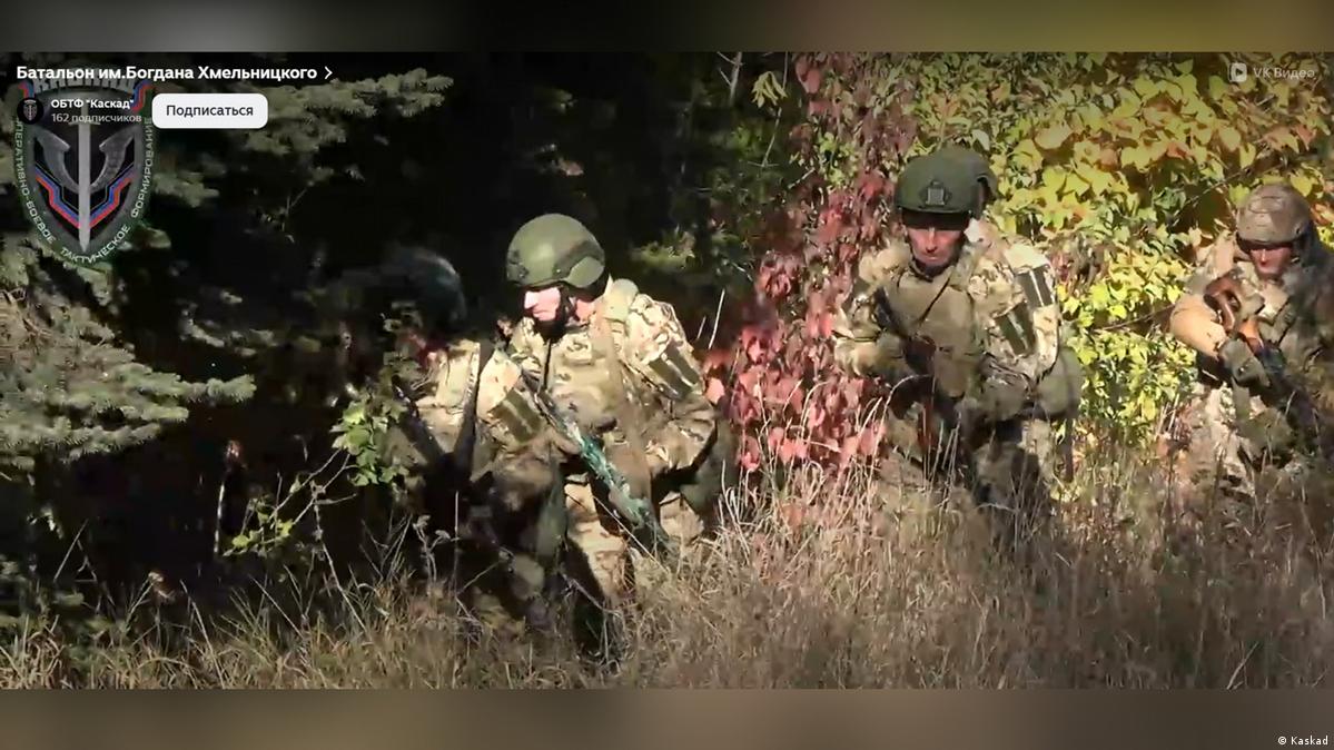 Rusiya mətbuatı bildirir ki, burada keçmiş ukraynalı əsgərlərdən ibarət çoxsaylı hərbi birləşmələr var. Şəkil: Kaskad