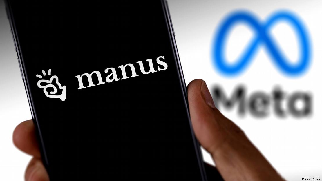 The Manus logo is displayed on a smartphone screen with Meta logo in the background, in Beijing, China on December 30, 2025 Логотип Manus отображается на экране смартфона с логотипом Meta на заднем плане, в Пекине, Китай, 30 декабря 2025 года