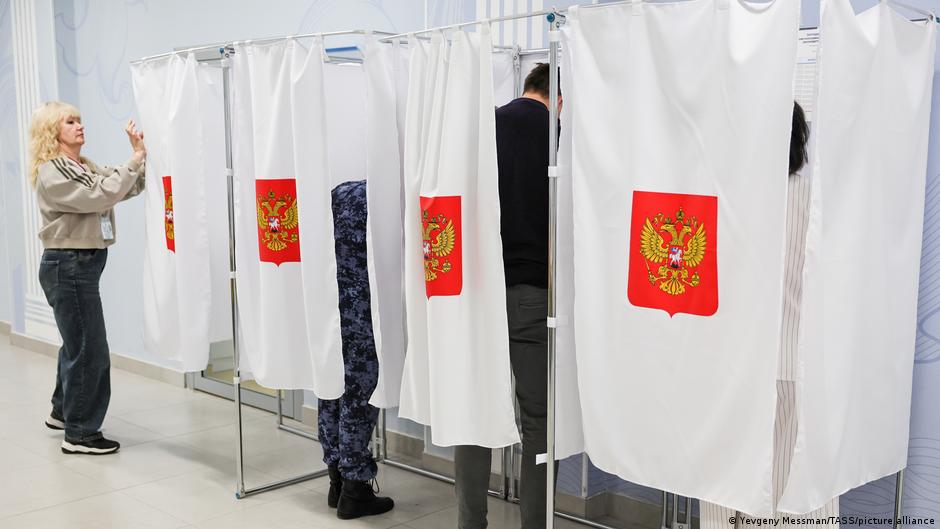 Вибори до Держдуми РФ: "Єдина Росія" набирає понад половину голосів
