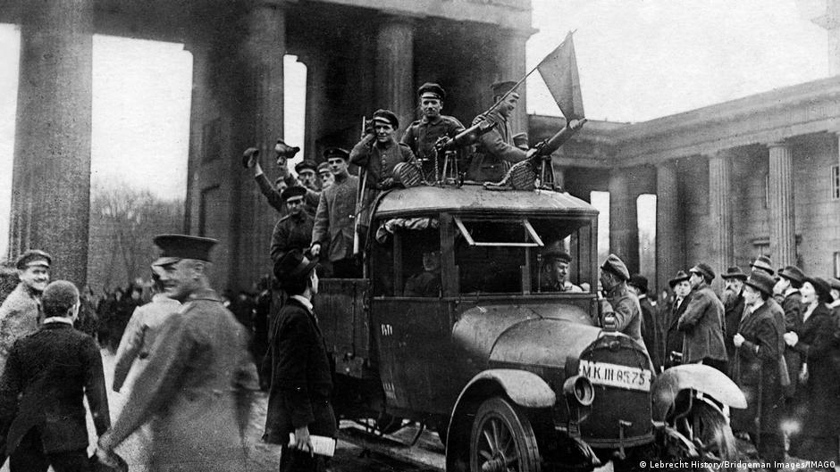 Arts Unveiled - History: The 1918 German Revolution