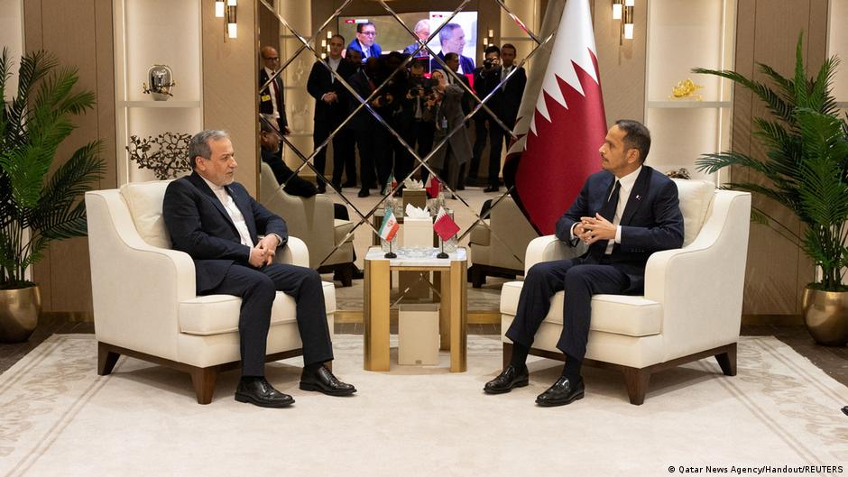 تقرير: عودة الوسطاء القطريين إلى طهران بتنسيق مع واشنطن