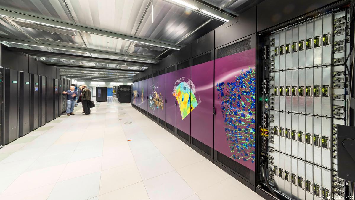 Deutschland Stuttgart 2020 | Supercomputer Hawk am HLRS der Universität Stuttgart 德国的科研仍有完整的创新体系