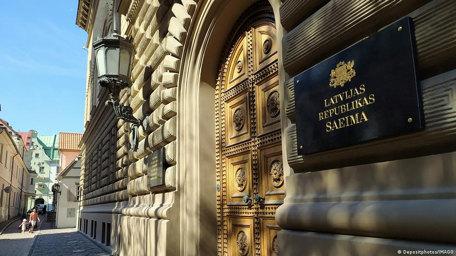 Русскоязычные избиратели в Латвии: за кого они будут голосовать на выборах в сейм?