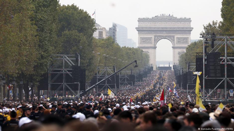 Paris: Pope Leo XIV to celebrate Mass before huge crowd