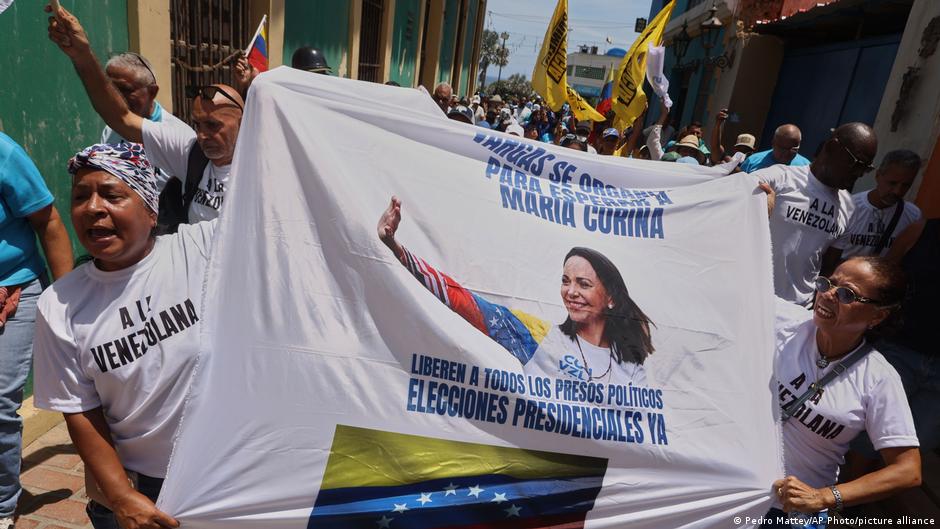 Venezuelans demand opposition leader Machado's return