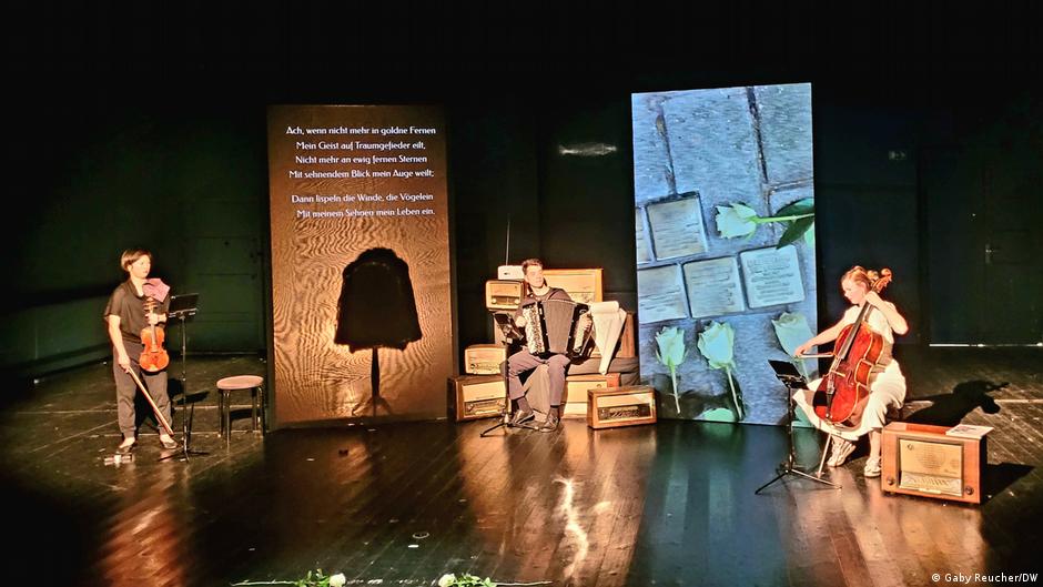 Beethovenfest Bonn: Martha Bijlsma arbeitet NS-Verfolgungsgeschichte ihrer Familie mit Musik auf.