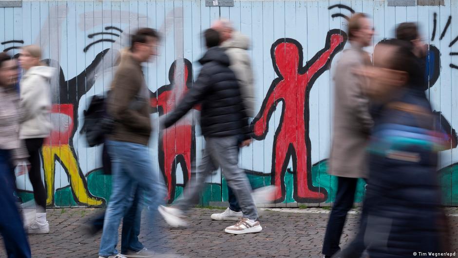 Religion stärkt den Zusammenhalt der Gesellschaft - meistens