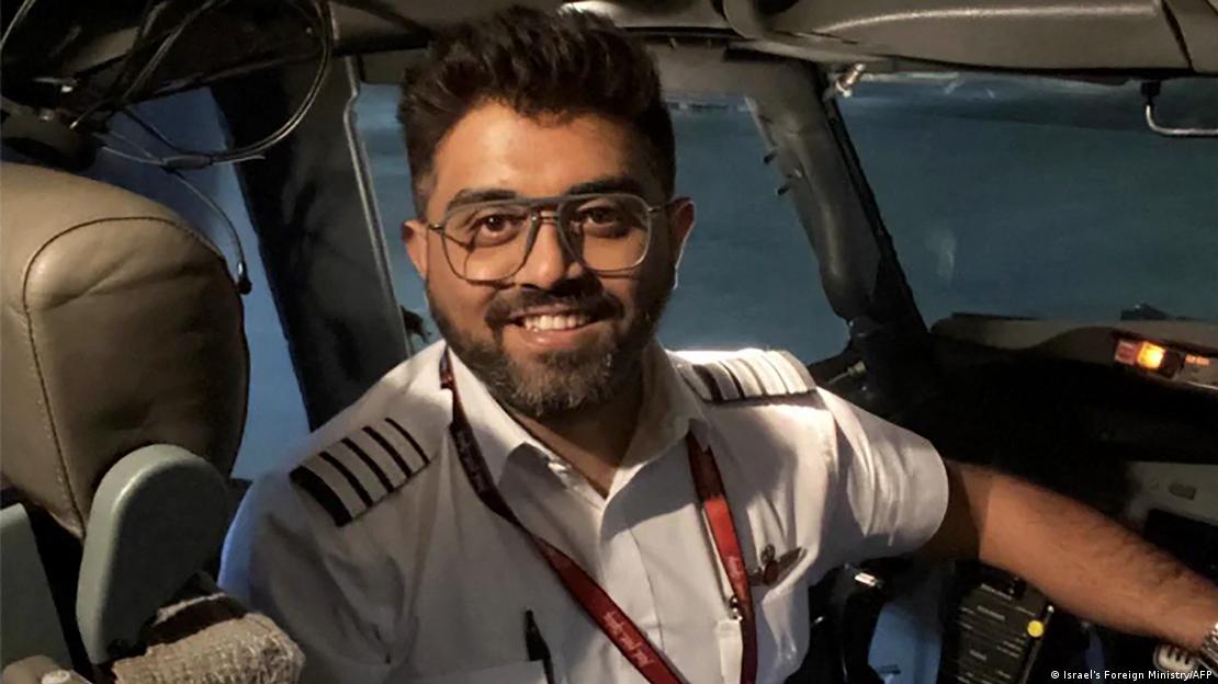 Image 3: This handout photograph released by the Israel's Foreign Ministry on September 30, 2026 shows Indian pilot Smit Machchhar, the captain of flydubai flight FZ 1073.