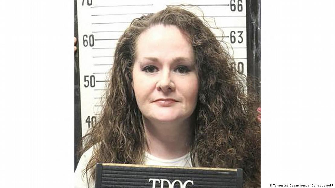 Testigos de la ejecución de Christa Pike relataron que siguió respirando y roncando tras recibir dos dosis de pentobarbital.