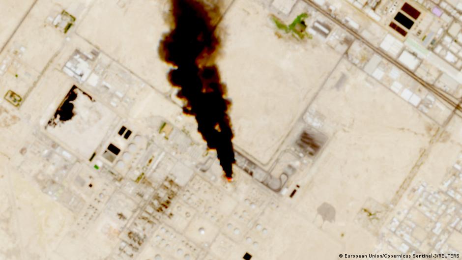 Hutíes de Yemen amenazan con nuevos ataques al espacio aéreo saudita