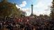 Estudantes na Praça da Bastilha, em Paris