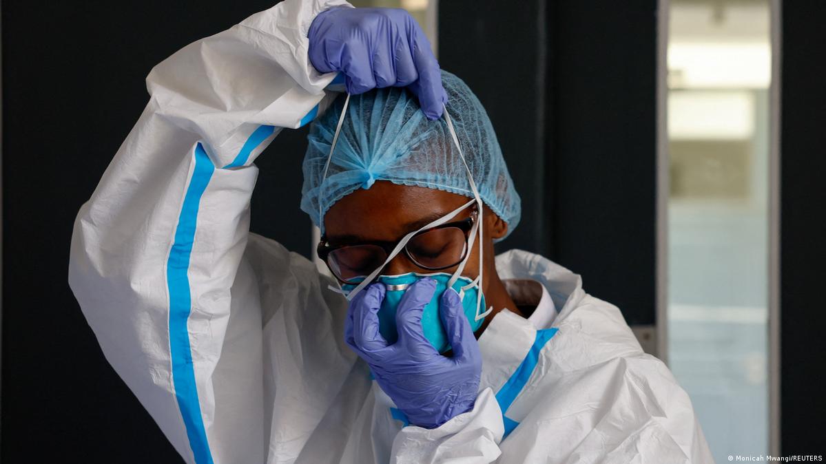 Keniyada hələ də Ebola ilə müalicə alan yeddi nəfər var. Şəkil: Monicah Mwangi/REUTERS