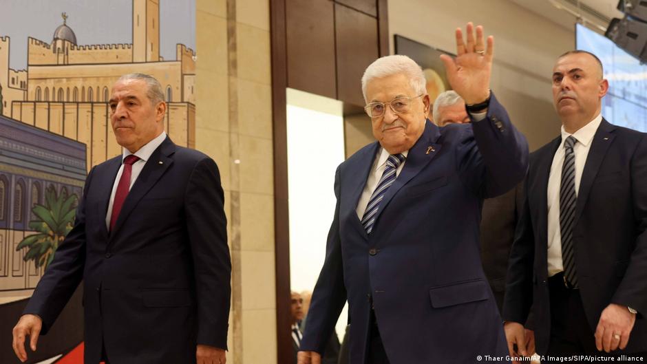 Palestinian president postpones elections until late 2027