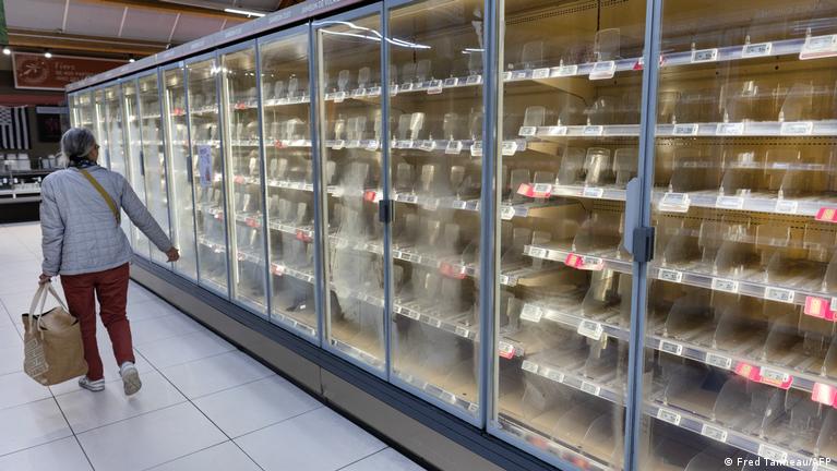 French Supermarket Cyberattack Creates Urgent O2O Opportunity for Temperature-Controlled Product Sellers