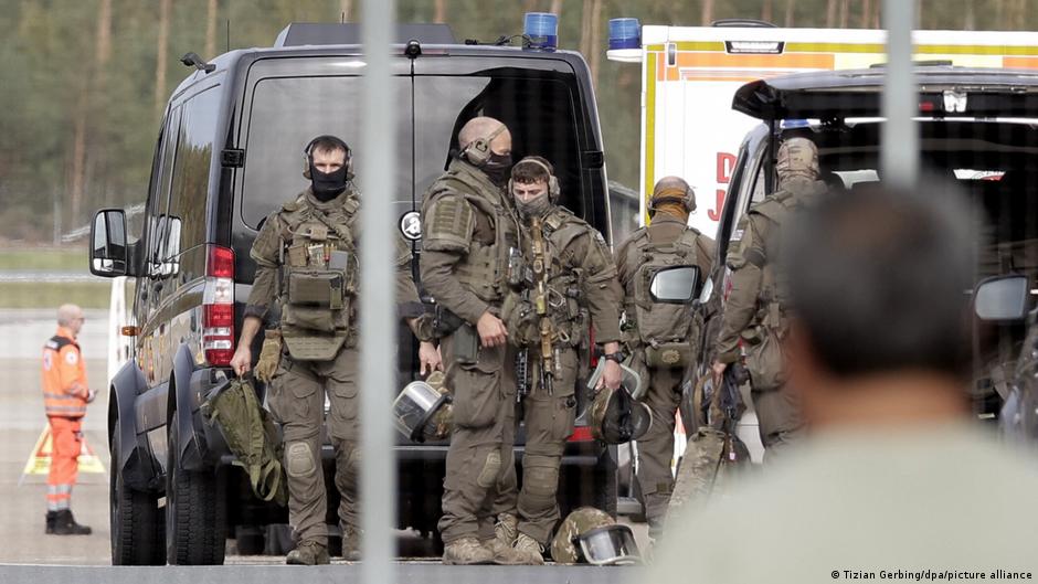 Nuremberg airport briefly closed after in-flight emergency