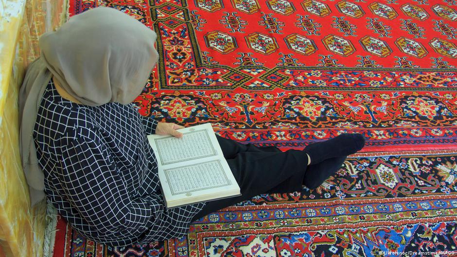 Hijab ban at schools in Azerbaijan: What's behind the rare wave of protests?