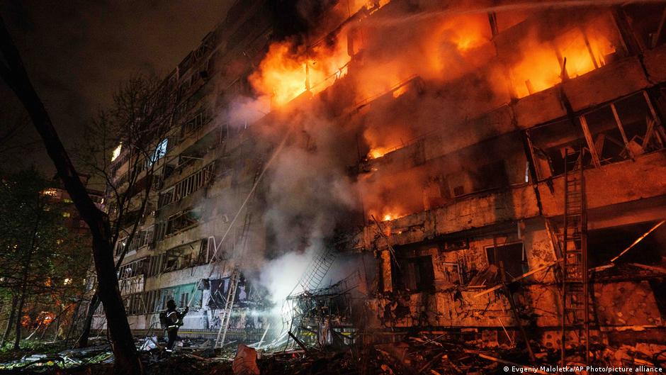 Після нічної атаки РФ без світла залишились 600 тисяч людей, Зеленський просить Трампа відреагувати