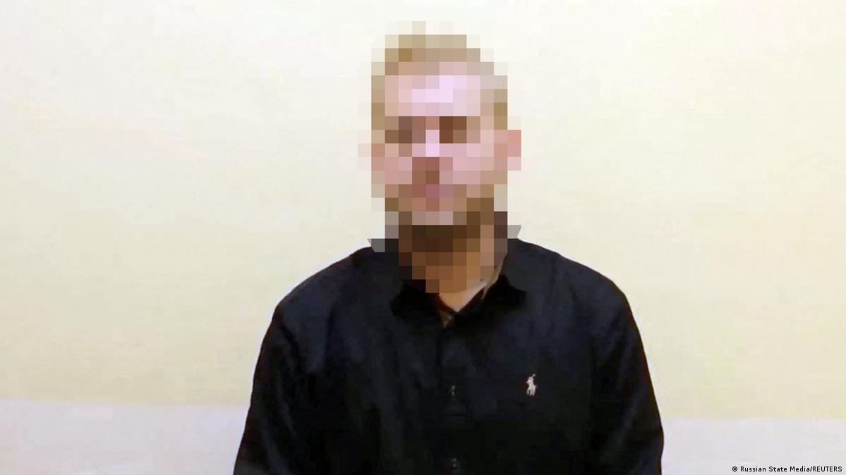 Rusiyanın FSB kəşfiyyat xidməti Ukrayna adından Rusiyada terror aktları planlaşdırdığını iddia edən bir İsveçli kişinin etirafını əks etdirən video yayıb Şəkil: Rusiya Dövlət Medianı/REUTERS