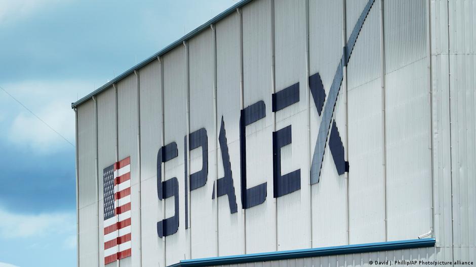 Elon Musk promete que regalará una acción de SpaceX a cada niño en EE. UU. el año que viene