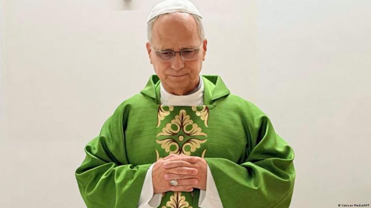 Papa XIV Leo Romadakı Gemelli Xəstəxanasının personalına zəif və xəstə olanlara göstərdikləri qulluq üçün təşəkkür etdi. Şəkil: Vatican Media/AFP