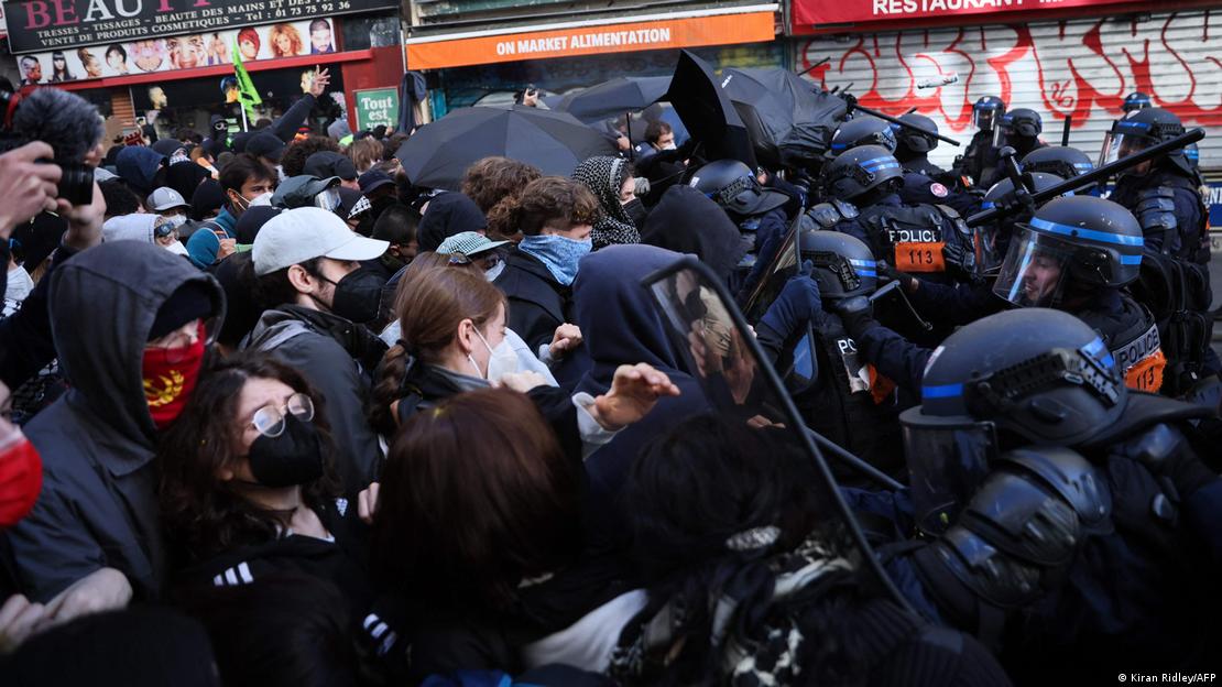 Protesters clash with police officers during a demonstration to protest against the "high cost of living", in Paris on October 17, 2026