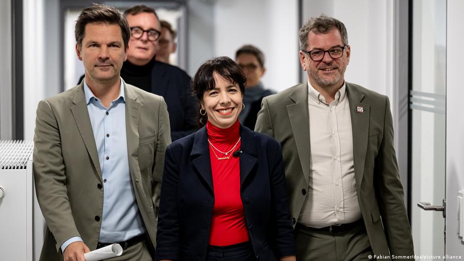 Germany news: Berlin's leftist parties move step closer to forming government