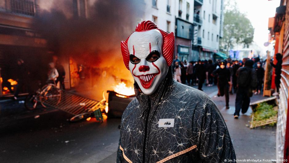 Protestas en Francia: "pérdida de control" de la policía en algunas ciudades