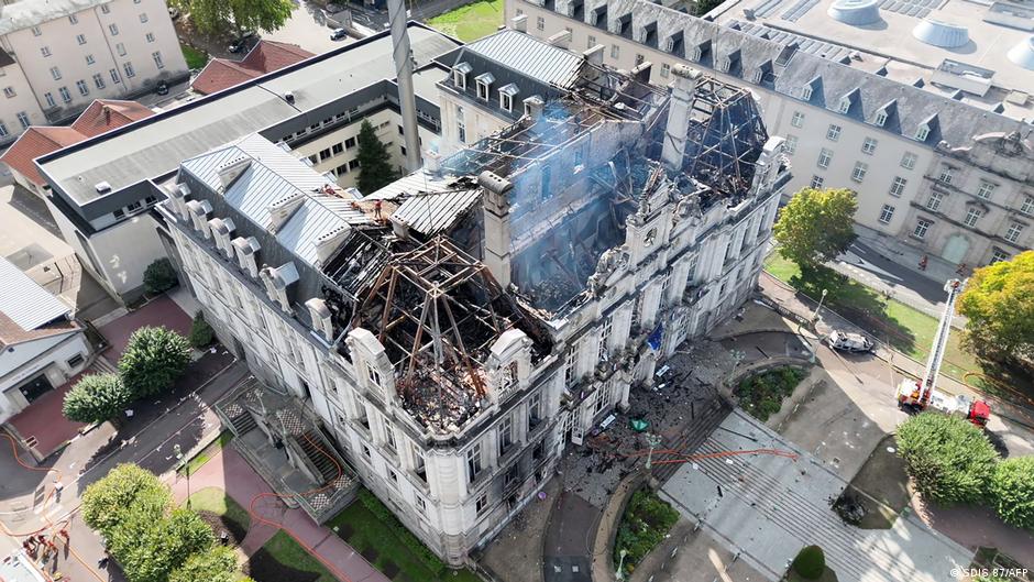 Hodei C.D. arrested for Limoges city hall fire attack