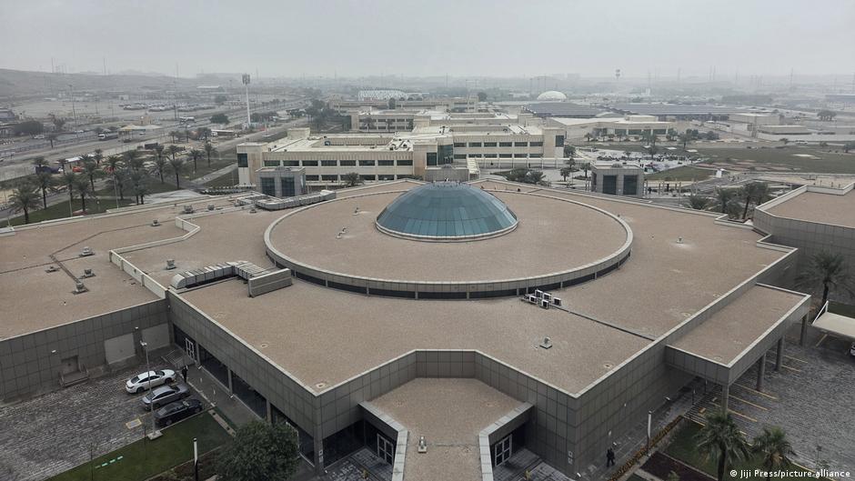 تسحبا لهجمات جديدة طلبت شركة آرامكو السعودية من موظفيها إخلاء المقر الرئيسي للشركة والعمل عن بعد