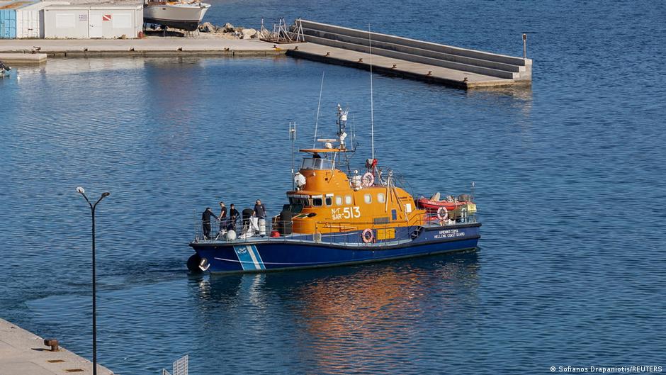 Greece: At least 12 die in migrant drownings overnight