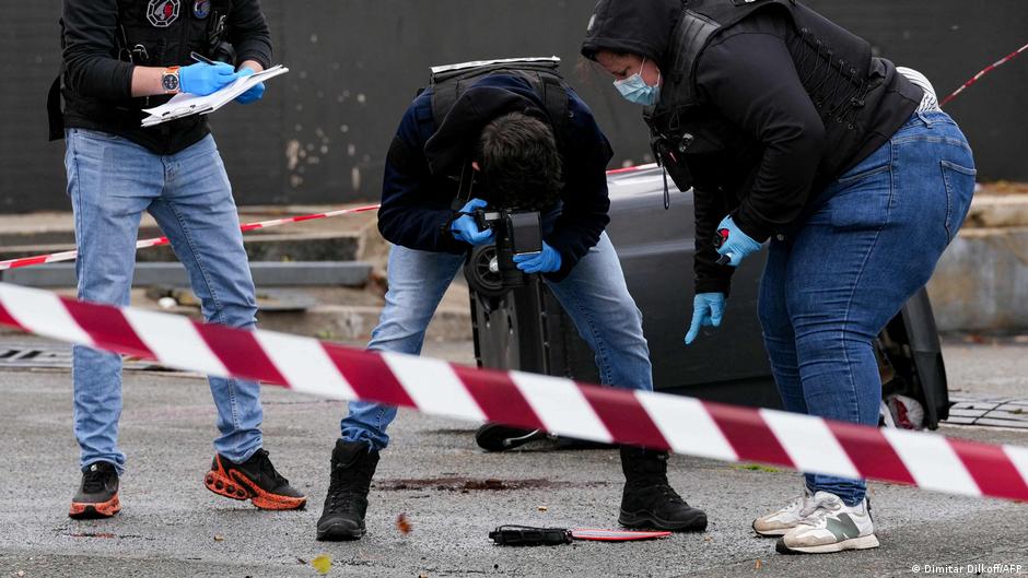 France: 1 killed, 4 wounded after shooting near Paris