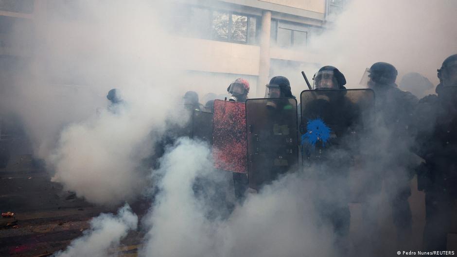 antifa-i-shpall-lufte-europes-protestat-ne-france-perplasje-me-policine