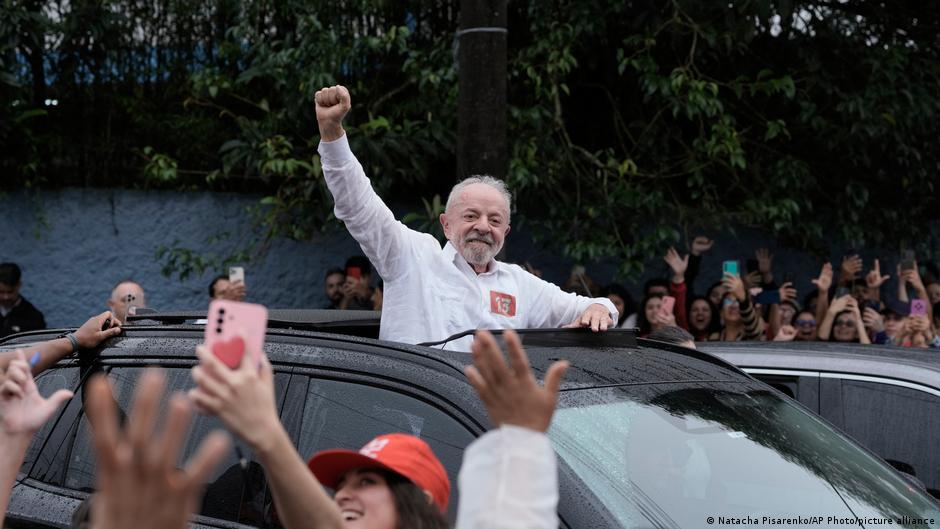Lula gana un cuarto mandato en Brasil contra Flávio Bolsonaro
