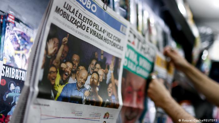 Jornais deram destaque para a virada histórica de Lula