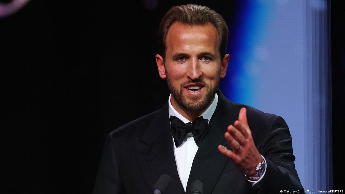 Harry Kane talking to the audience at the Ballon d'Or award event
