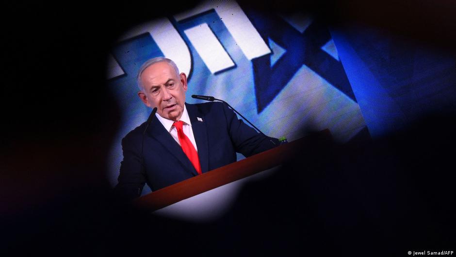 Israeli election: Netanyahu, main rival fall short of majority after all votes counted