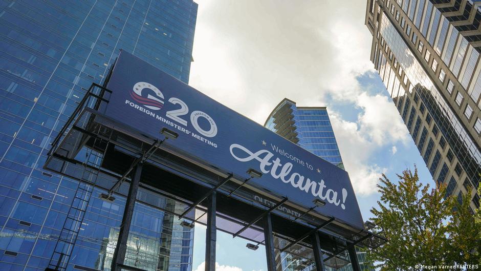 Европейские участники встречи глав МИД G20 в Атланте отказались от традиционной общей фотографии с Лавровым из-за войны РФ против Украины