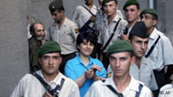 Gefängnisstrafe für die Kurden Leyla Zana und Orhan Dogan Ankara Türkei