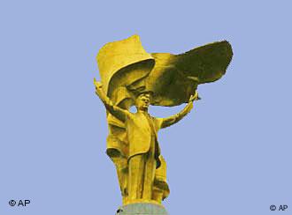 Turkmenbaschi-Statue in Aschchabad