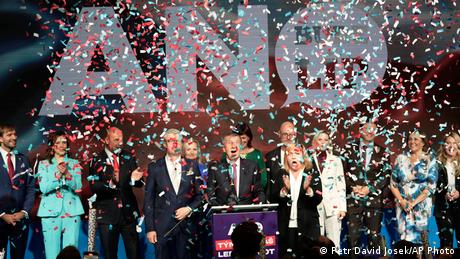 Η Τσεχία στρίβει δεξιά και... εθνοκεντρικά - εικόνα 1